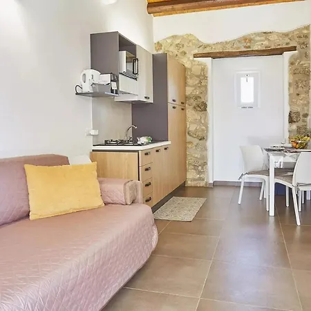 Casale Sammartano * Ummari