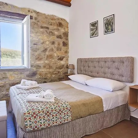 Casale Sammartano Appartamento
