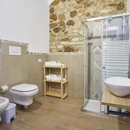Casale Sammartano * Ummari
