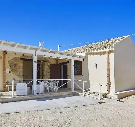 Casale Sammartano *