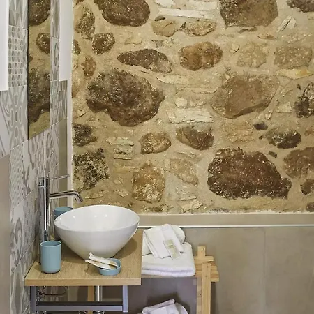 Casale Sammartano Appartamento *
