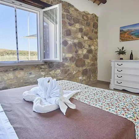 Casale Sammartano Apartment