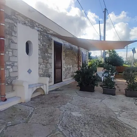 Casale Sammartano *